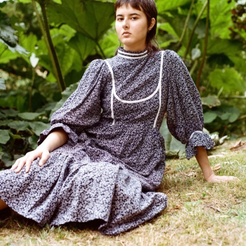 Meadows LF Markey Prairie dress size US12-US14. Like new!